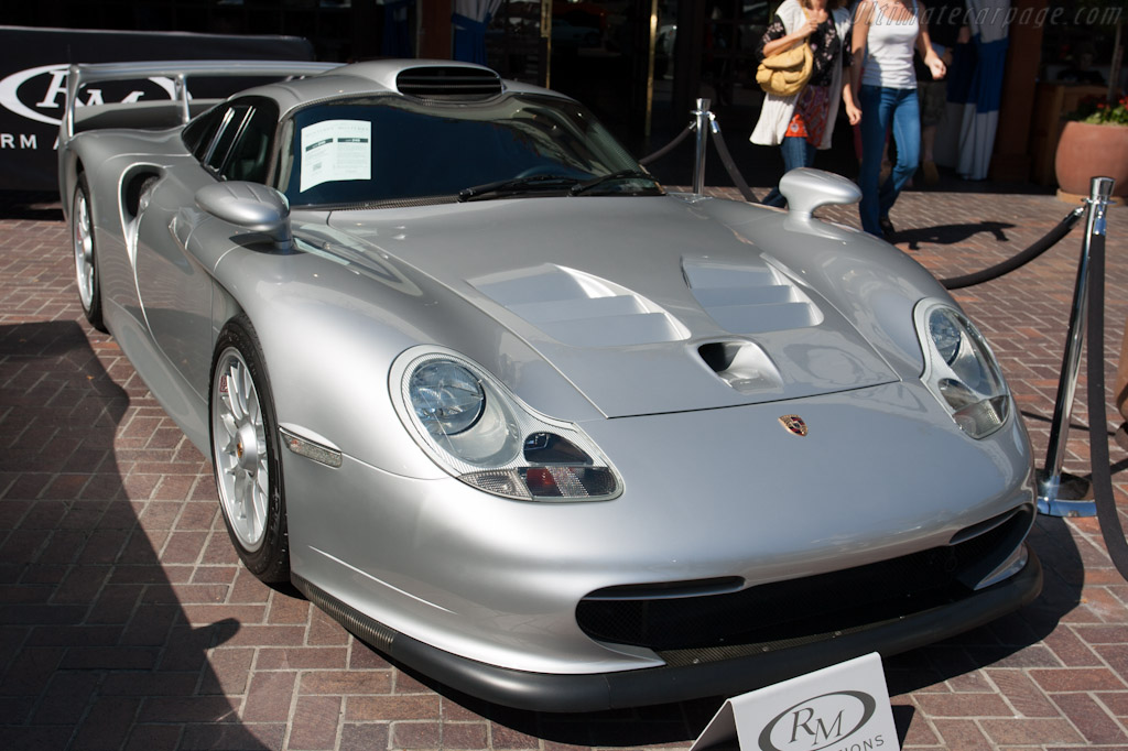 Porsche 911 GT1 Strassenversion - Chassis: WP0ZZZ99ZWS396005  - 2012 Monterey Auctions