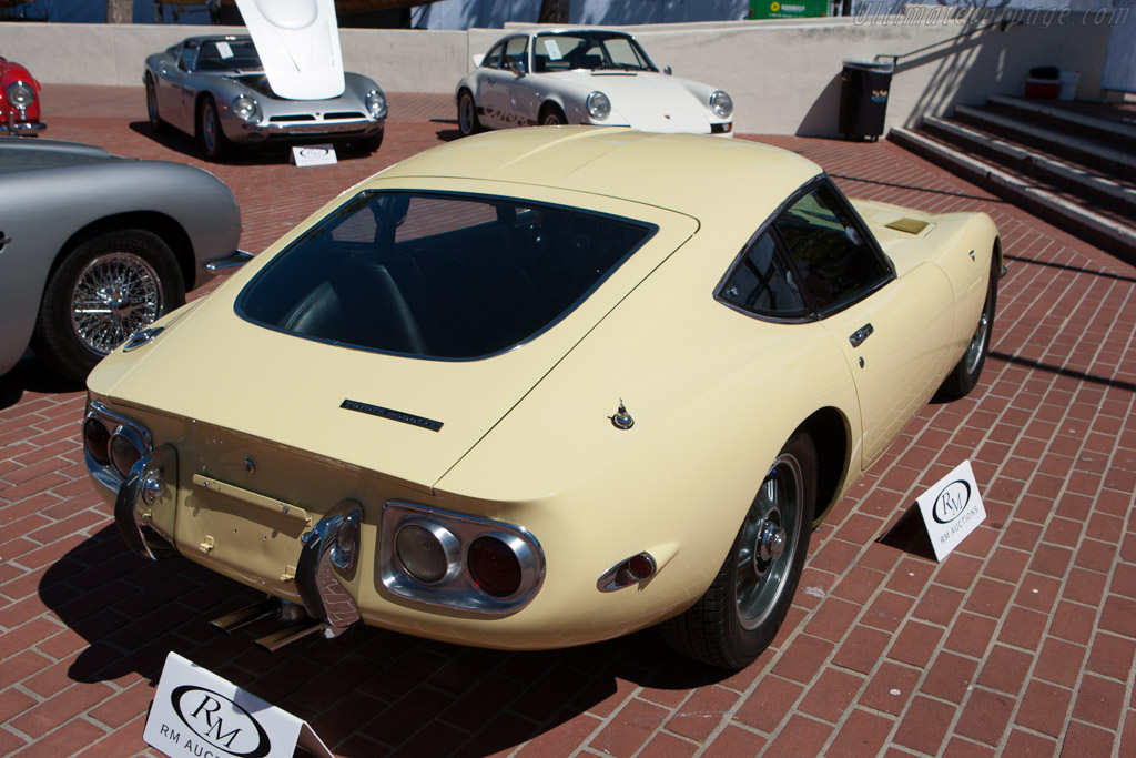Toyota 2000 GT - Chassis: MF10-10136  - 2013 Monterey Auctions