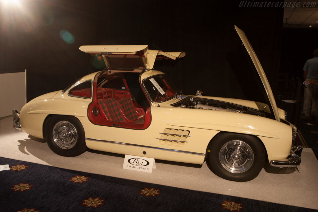 Mercedes-Benz 300 SL Coupe - Chassis: 198.040.5500368  - 2014 Monterey Auctions