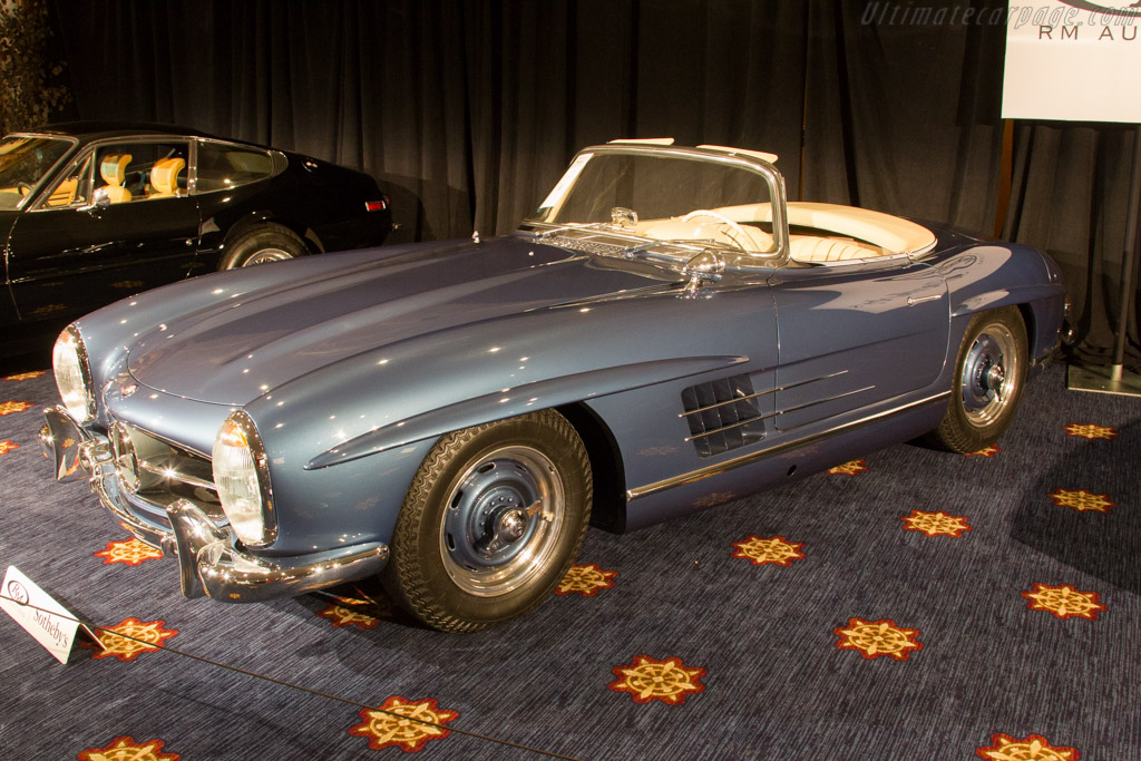 Mercedes-Benz 300 SL Roadster - Chassis: 198.042.7500089  - 2016 Monterey Auctions