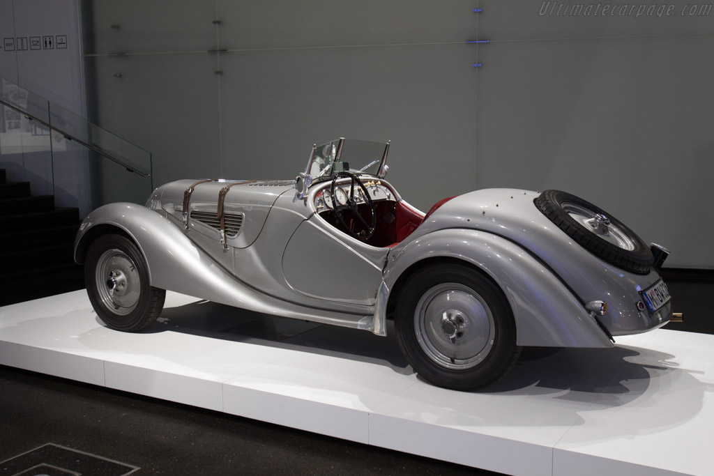 BMW 328   - The BMW Museum