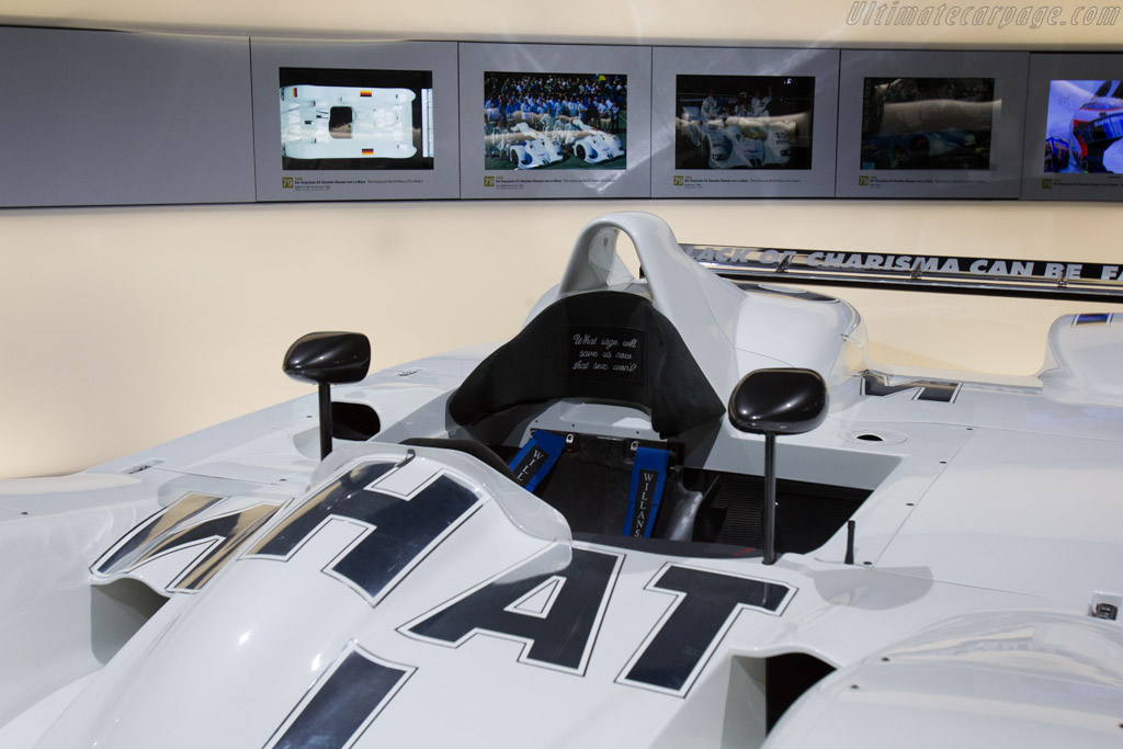 BMW V12 LMR - Chassis: 004/99  - The BMW Museum