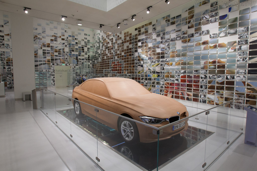 Wood Model 3-Series    - The BMW Museum