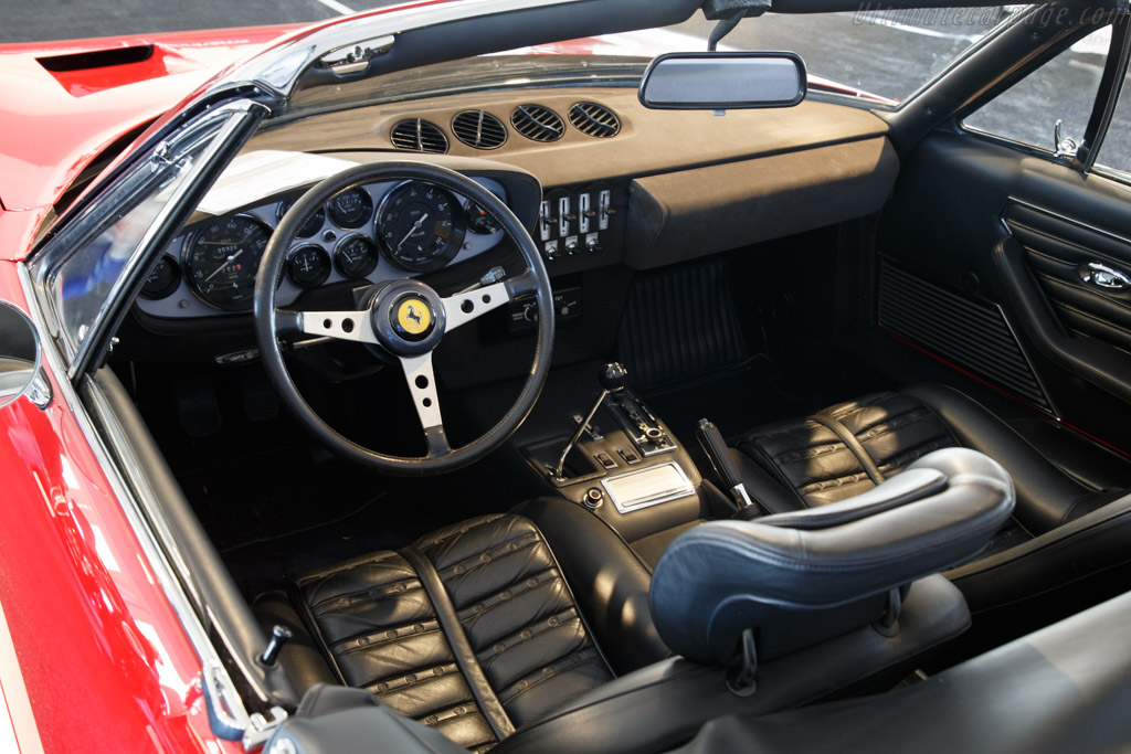 Ferrari 365 GTS/4 Daytona