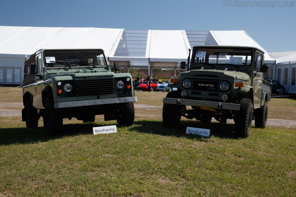 Land Rover Defender 110