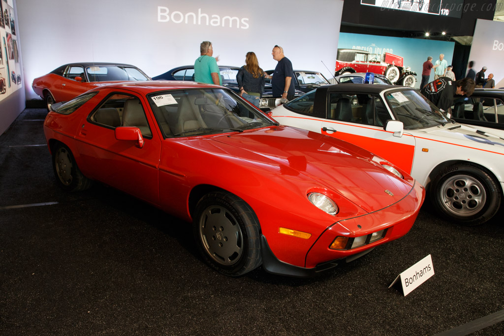 Porsche 928S