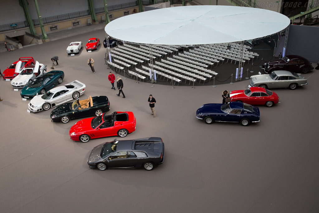 Welcome to the Grand Palais   - 2016 Retromobile