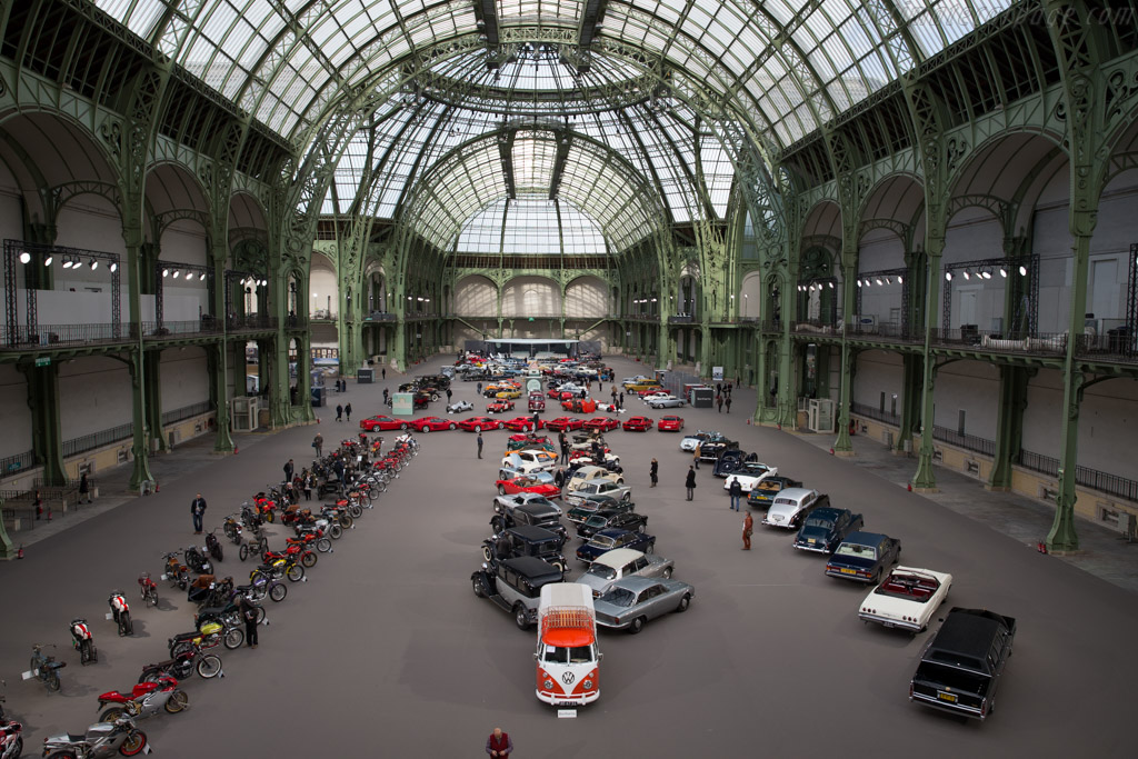 Welcome to the Grand Palais   - 2016 Retromobile