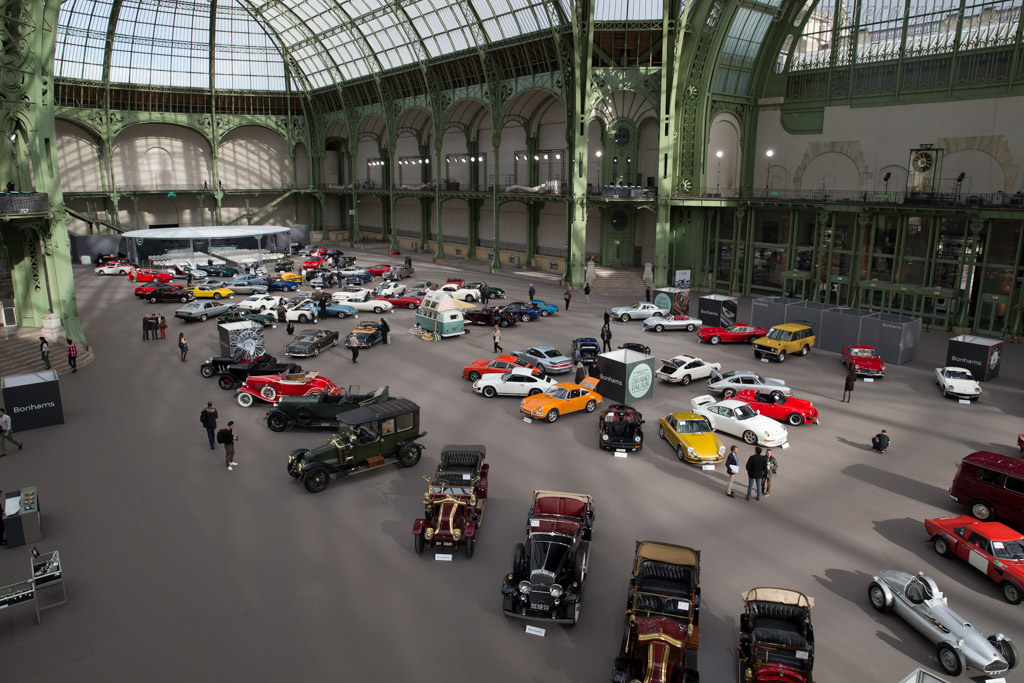 Welcome to the Grand Palais   - 2016 Retromobile