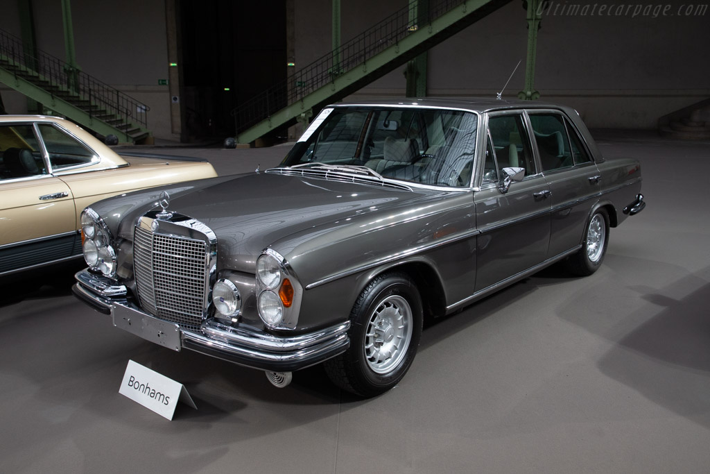 Mercedes-Benz 280 SE 3.5 Saloon - Chassis: 108.057.12.012212  - 2019 Retromobile
