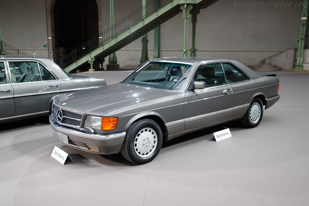 Mercedes-Benz 560 SEC Sunroof Coupe - Chassis: WDB1260451A403949  - 2019 Retromobile