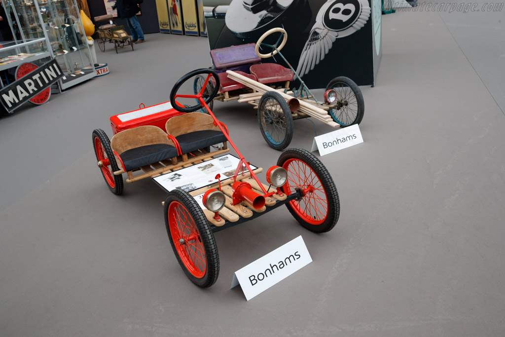 Red Bug Mircocar - Chassis: 5269  - 2019 Retromobile