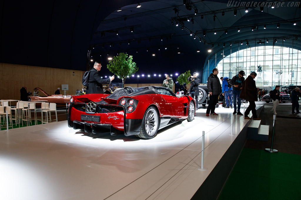 Pagani Huayra Roadster - Chassis: ZA9H12EAYYSF76077  - 2023 Retromobile