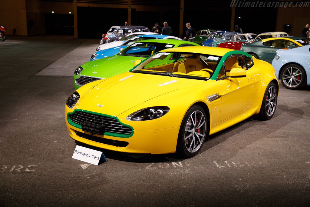 Aston Martin V8 Vantage - Chassis: SCFEFBAC7AGC14179  - 2024 Retromobile