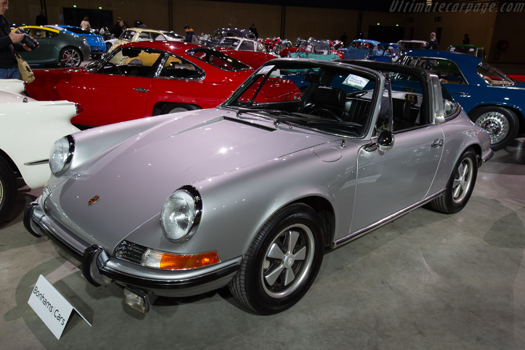 Porsche 911 2.2 S Targa - Chassis: 911 031 0043  - 2024 Retromobile