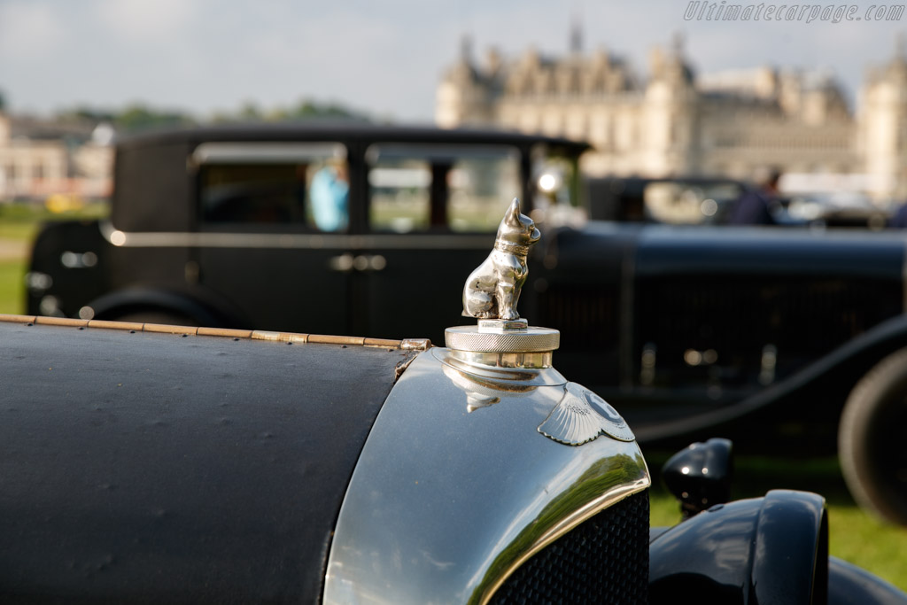 Bentley 4½-Litre Maythorn & Sons Saloon - Chassis: XF3520 - Entrant: Gregor Fisken - 2019 Chantilly Arts & Elegance