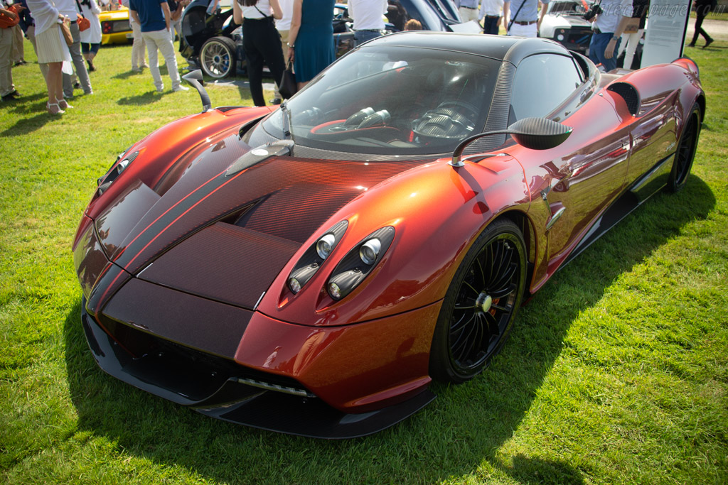 Pagani Huayra Roadster - Chassis: ZA9H12EAYYSF76061  - 2019 Chantilly Arts & Elegance