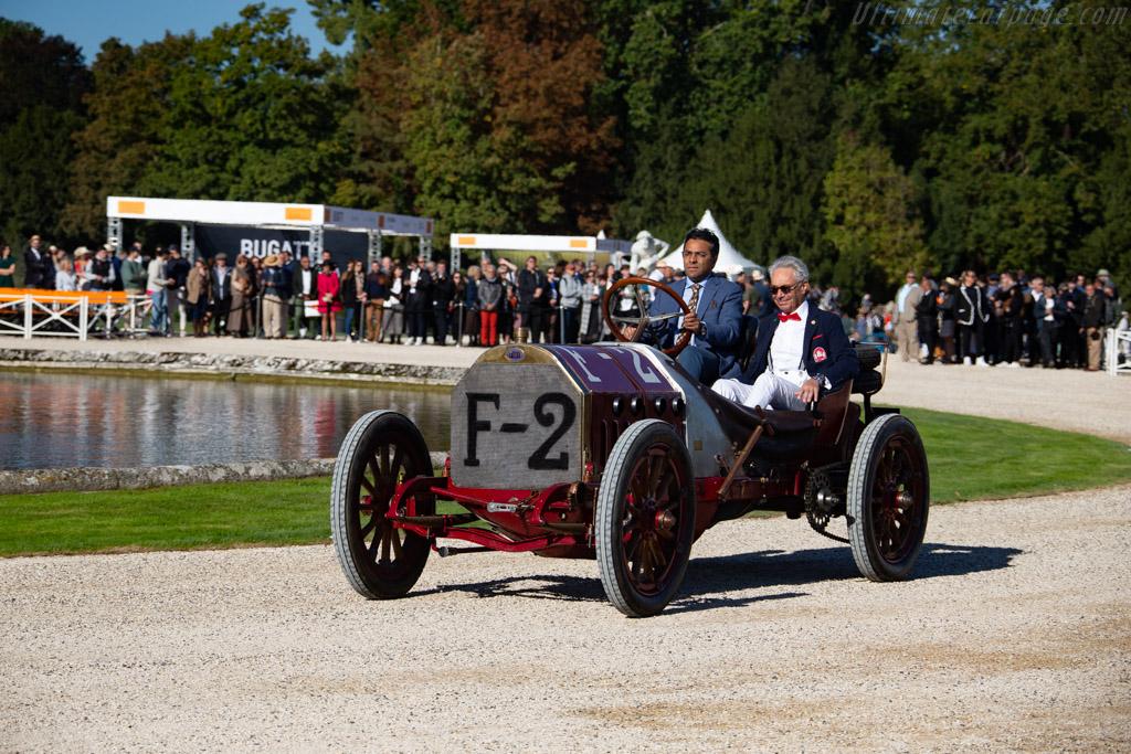 Fiat 130 HP - Chassis: FIAT 2 - Entrant: Turin Automobile Museum - 2022 Chantilly Arts & Elegance
