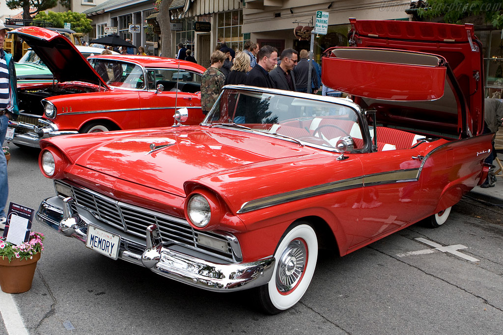 Ford Skyliner   - 2008 Concours on the Avenue