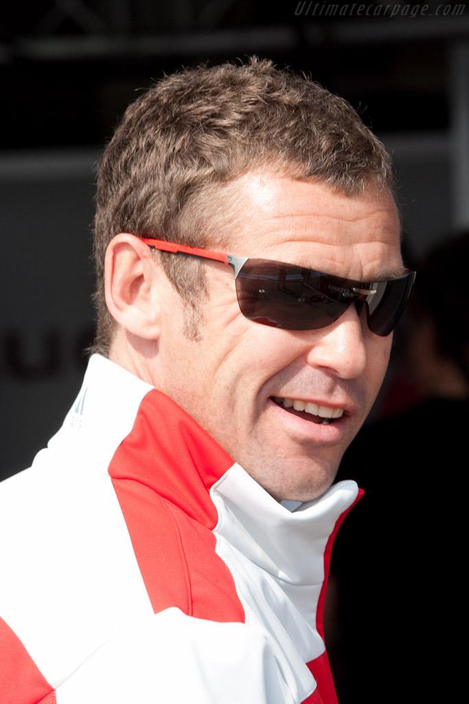 Tom Kristensen was on hand to support his team-mates   - 2010 Le Mans Series Castellet 8 Hours