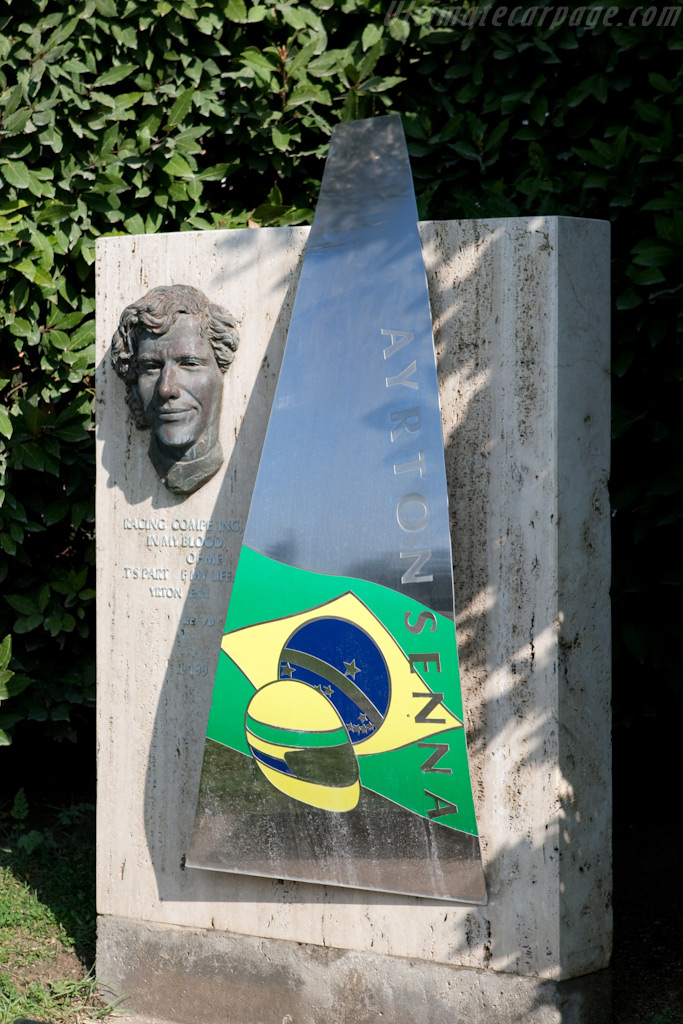 Ayrton Senna remembered while ...   - 2009 Le Mans Series Catalunya 1000 km