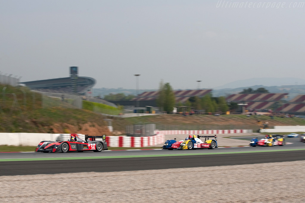 Nose-to-tail racing - Chassis: 201  - 2009 Le Mans Series Catalunya 1000 km