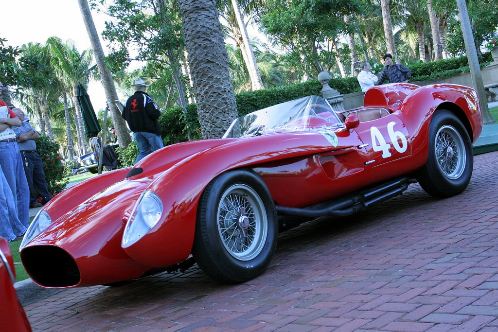 Early morning lineups   - 2007 Cavallino Classic