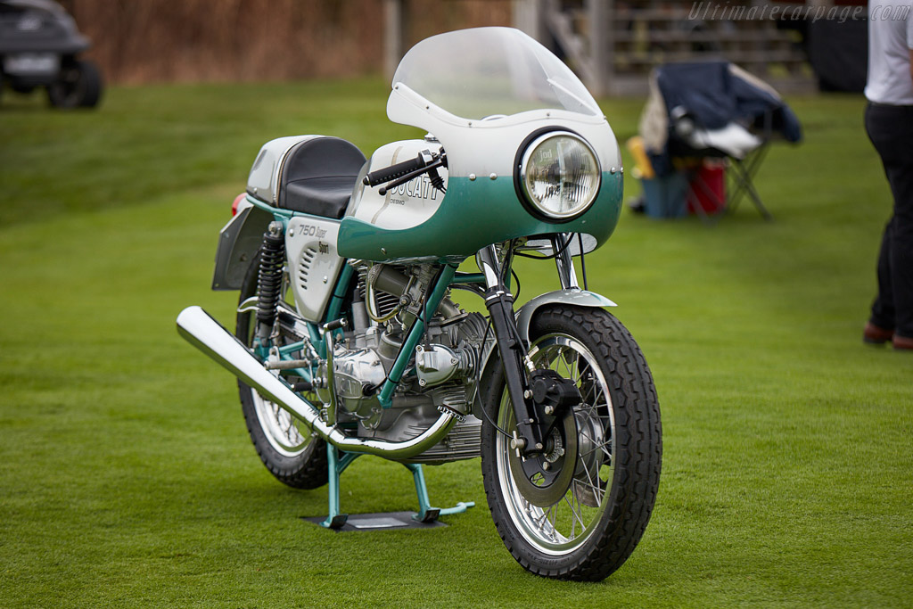 Ducati 750 Super Sport   - 2022 Cobble Beach Concours d'Elegance