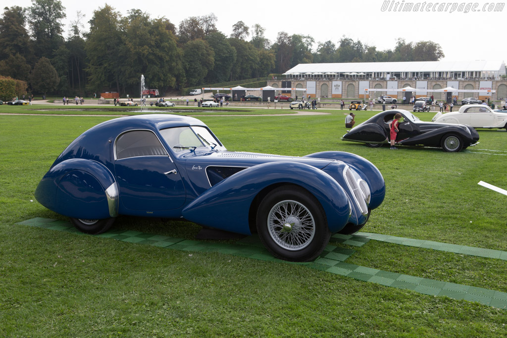 Talbot Lago T150C SS Pourtout Coupe - Chassis: 90120 - Entrant: The Hon. Sir Michael Kadoorie - 2014 Chantilly Arts & Elegance