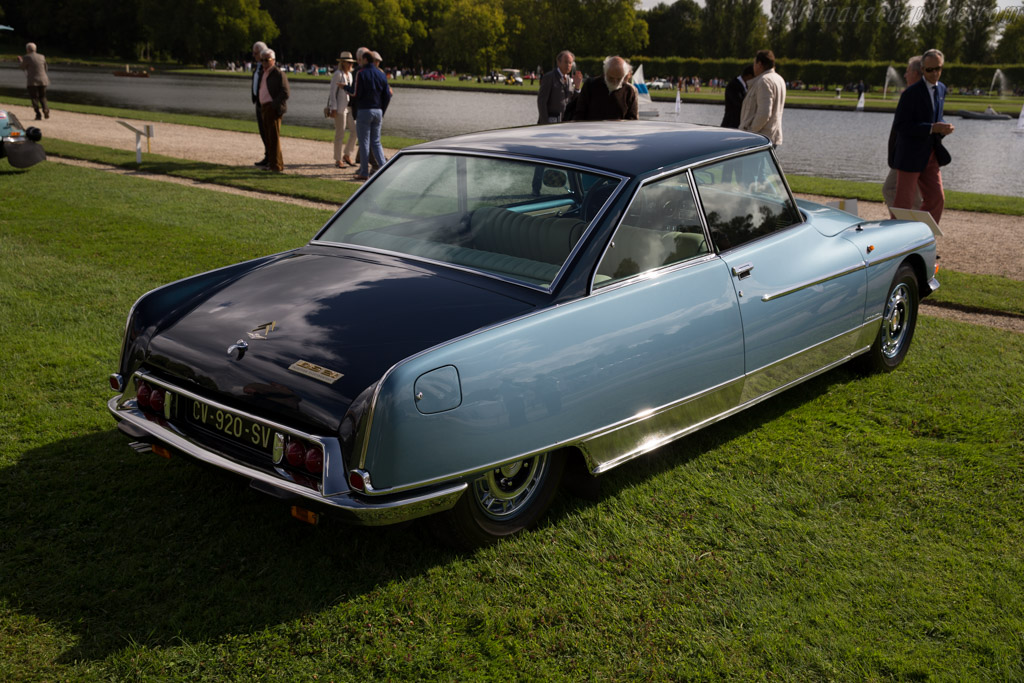 Citroën DS 21 Chapron Léman - Chassis: 02FA7005 - Entrant: Eric Beloussoff - 2015 Chantilly Arts & Elegance