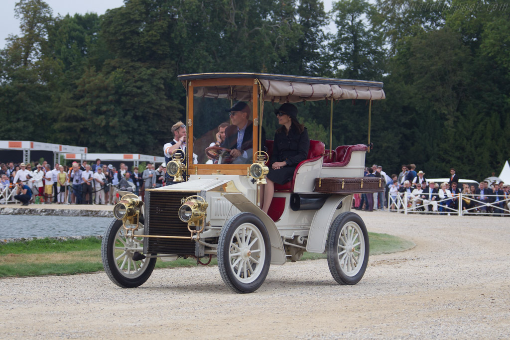 White Rear-Entry Tonneau   - 2016 Chantilly Arts & Elegance