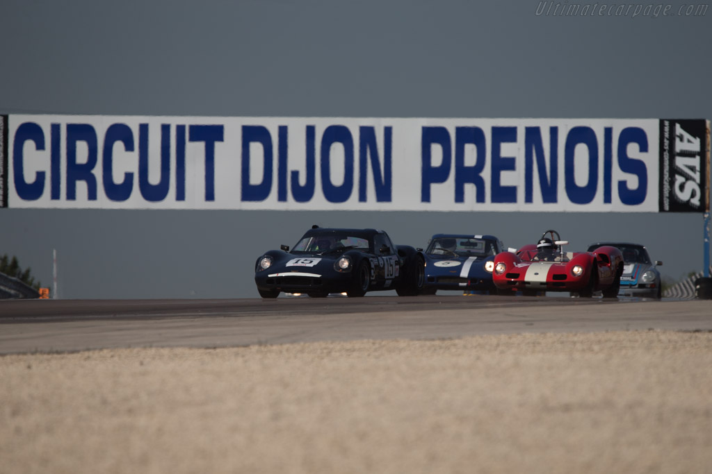Chevron B8 BMW - Chassis: CH-DBE-71 - Driver: John Emberson / Bill Wykeham - 2014 Grand Prix de l'Age d'Or