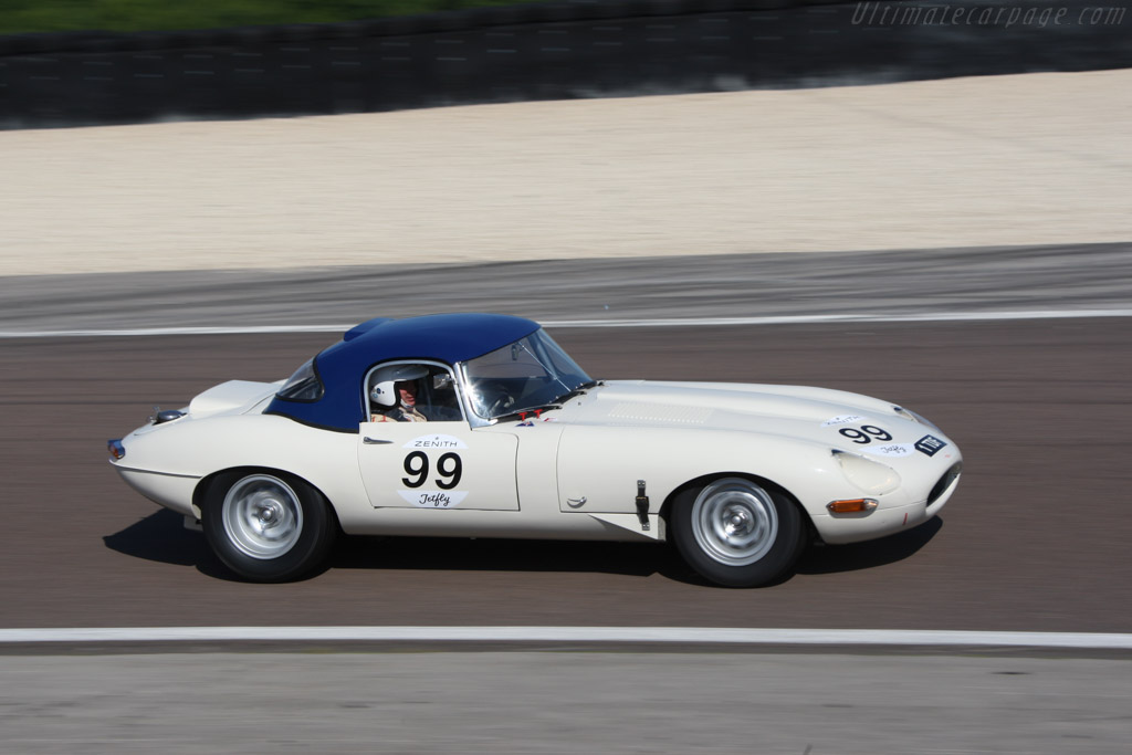 Jaguar E-Type - Chassis: 878454 - Driver: Gary Pearson - 2014 Grand Prix de l'Age d'Or