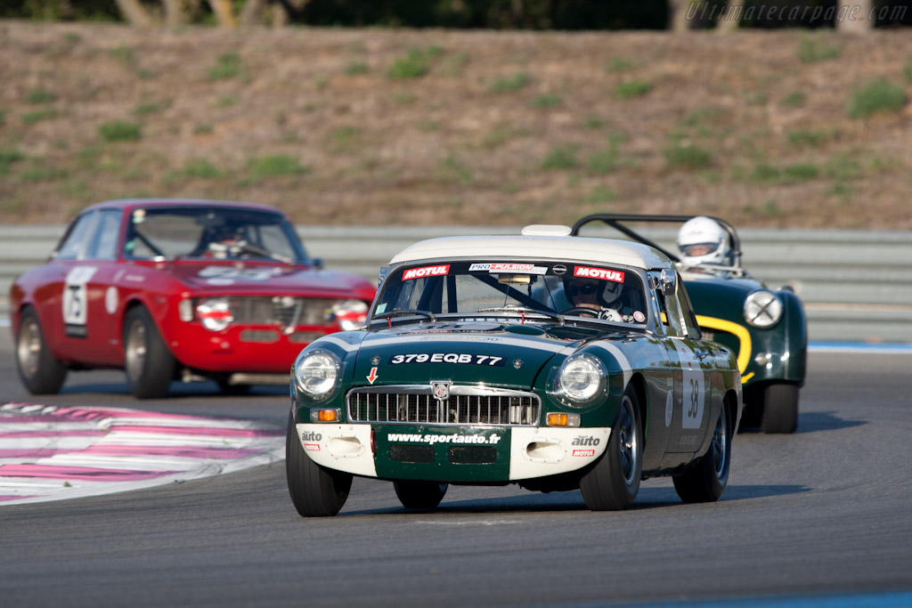 MGB   - 2011 Dix Mille Tours