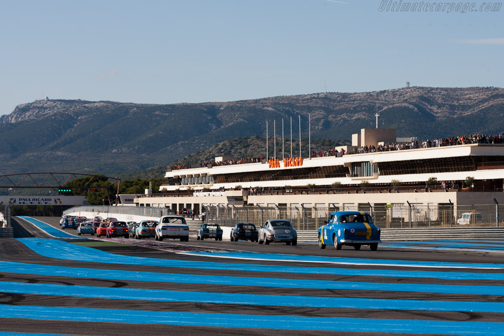 The start   - 2011 Dix Mille Tours