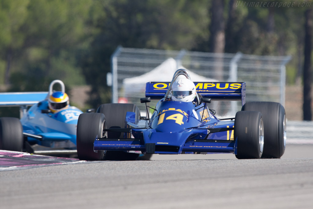 Hesketh 308E Cosworth - Chassis: 308E / 5  - 2012 Dix Mille Tours