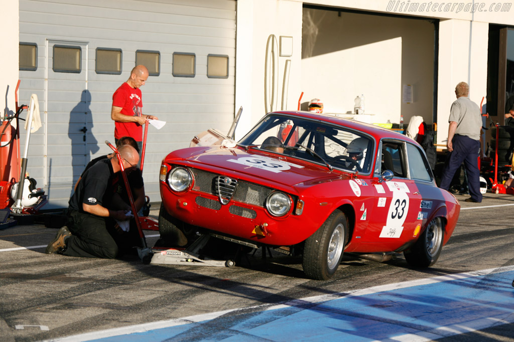 Alfa Romeo Giulia GTA - Chassis: AR613886 - Driver: Xavier Beaumartin - 2013 Dix Mille Tours