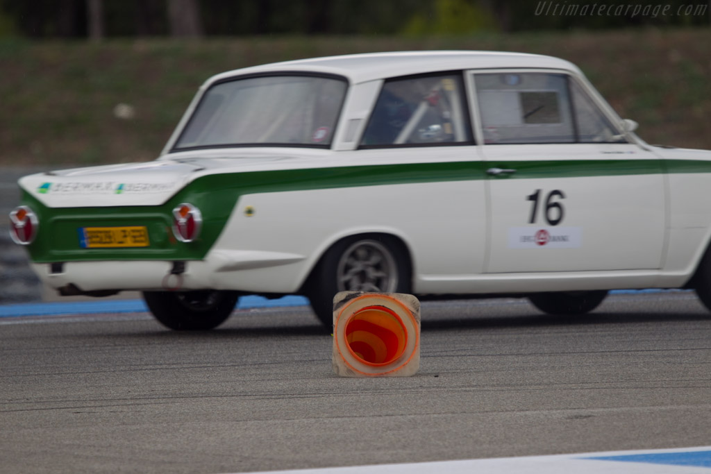 Lotus Cortina  - Driver: Damien Kohler - 2013 Dix Mille Tours