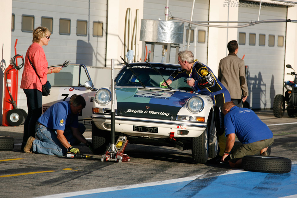 Porsche 911 - Chassis: 300641 - Driver: Mark Sumpter - 2013 Dix Mille Tours