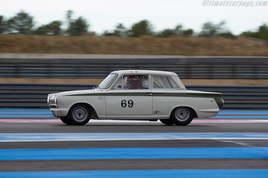 Lotus Cortina  - Driver: John Avill / Ross Hyett - 2015 Dix Mille Tours