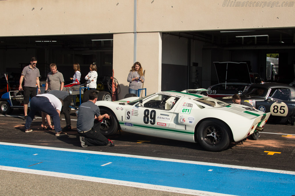 Ford GT40 - Chassis: GT40P/1000-W - Driver: Grant Tromans / Richard Meaden - 2017 Dix Mille Tours