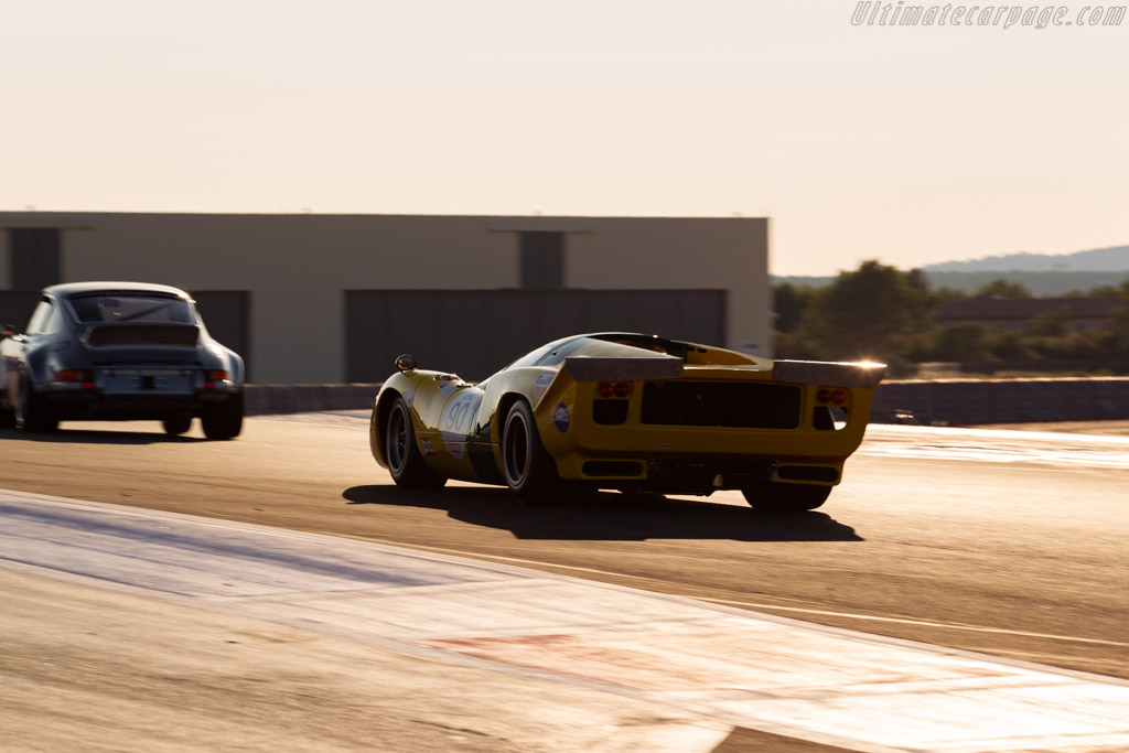 Lola T70 MkIIIB - Chassis: SL76/148 - Driver: Roald Goethe / Stuart Hall - 2018 Dix Mille Tours