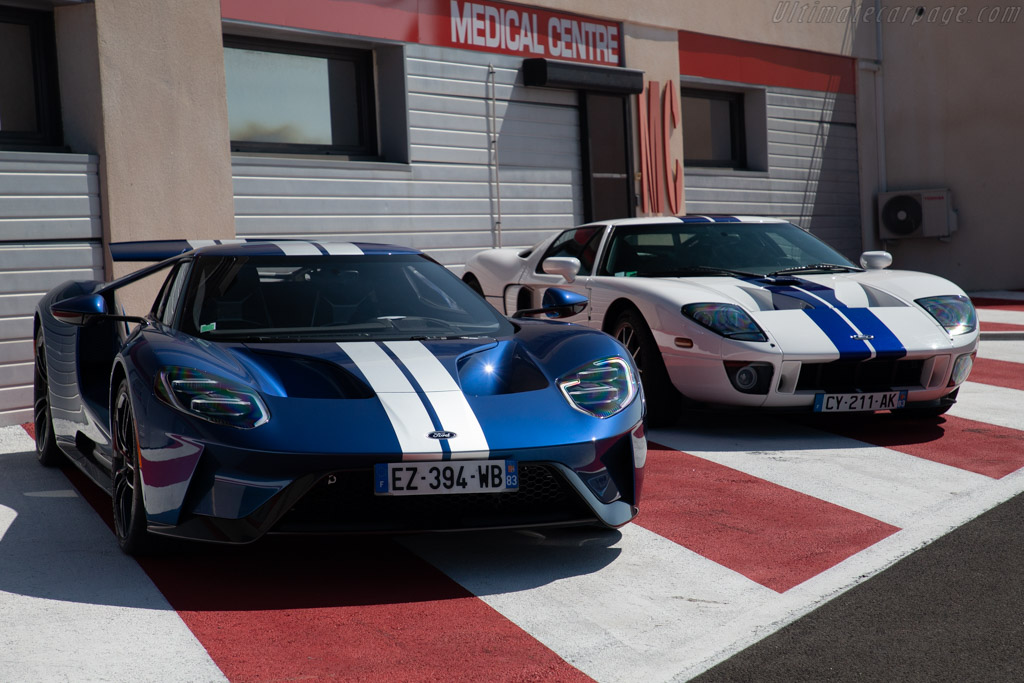 Welcome to Le Castellet   - 2018 Dix Mille Tours