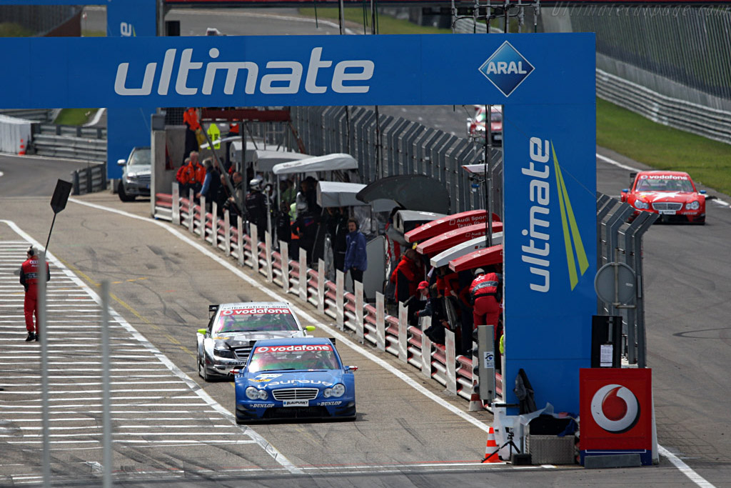 The pitlane   - 2007 DTM Zandvoort