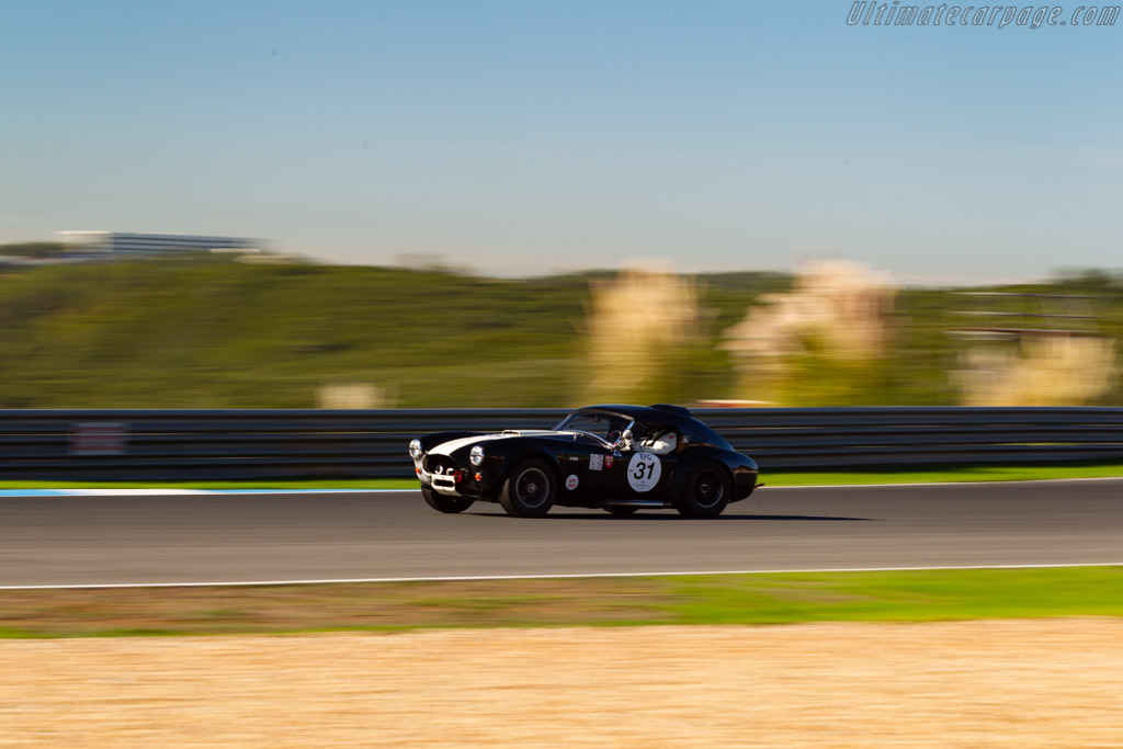 AC Shelby Cobra 289 - Chassis: CSX2468 - Driver: Charles Firmenich / Henry Moser - 2021 Estoril Classics