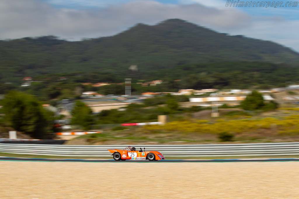 Chevron B19 - Chassis: B19-71-4  - 2021 Estoril Classics