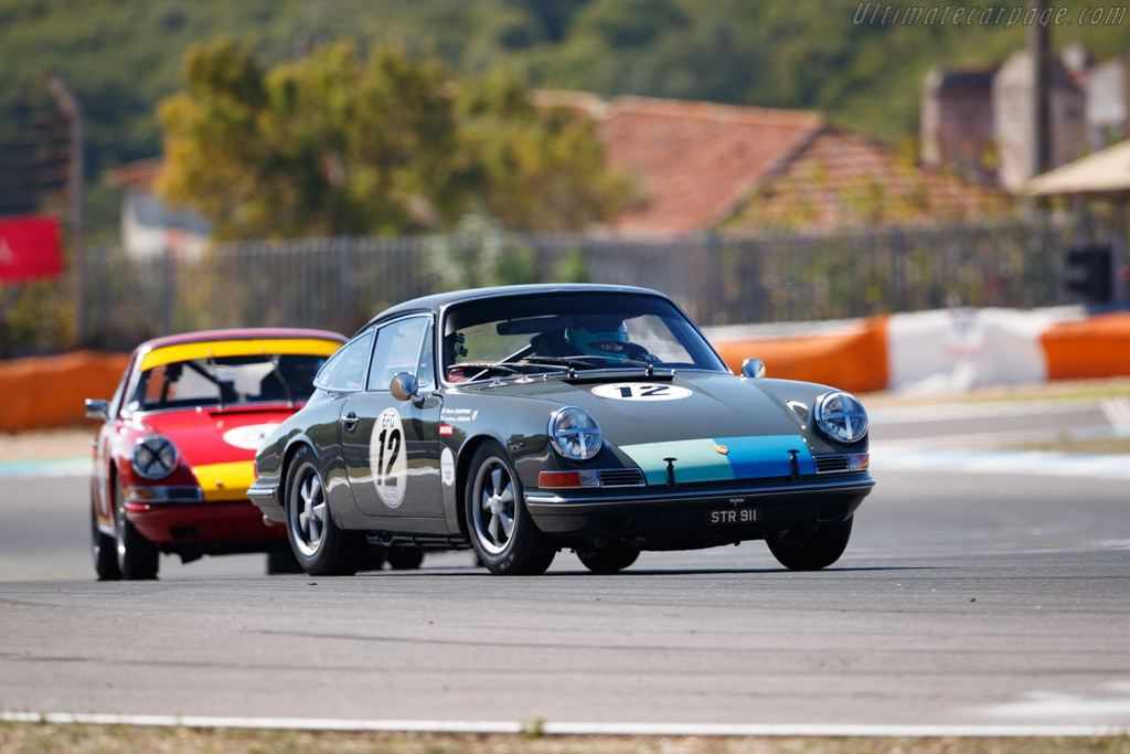 Porsche 911 - Chassis: 302285 - Driver: Mark Sumpter / Andrew Jordan - 2021 Estoril Classics