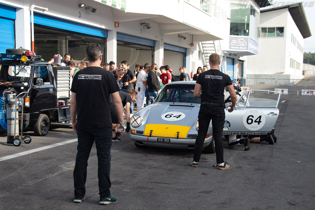 Porsche 911 - Chassis: 300241 - Driver: Andrew Smith / Oliver Bryant - 2022 Estoril Classics