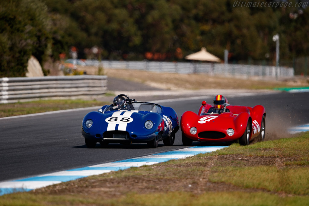 Maserati Tipo 60 Birdcage - Chassis: 2466 - Driver: Guillermo Fierro - 2023 Estoril Classics