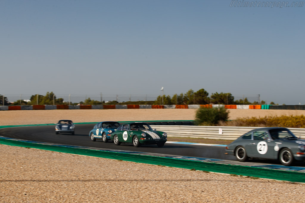 Porsche 911 - Chassis: 301096 - Driver: Vincent Kolb / Max Moritz - 2023 Estoril Classics